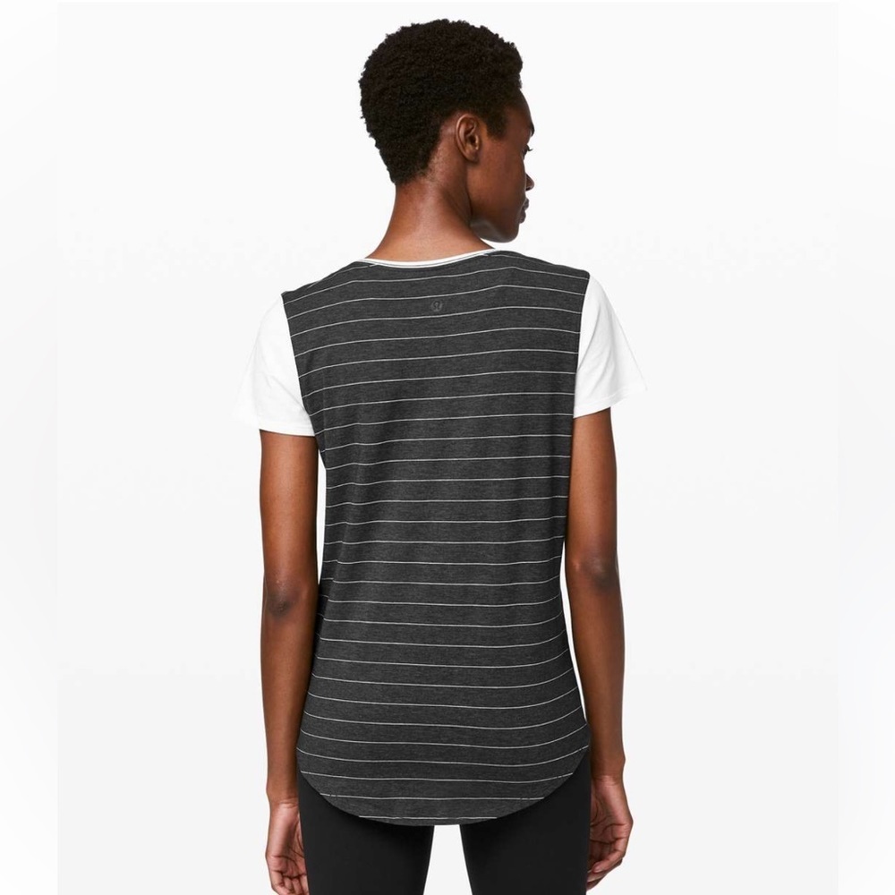 Lululemon Love Crew 8